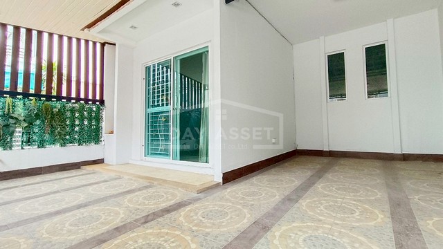 ประกาศฟรี! ซื้อ-ขาย-เช่า คอนโด บ้าน ทาวน์โฮม ที่ดิน และพื้นที่เชิงพาณิชย์ทั่วประเทศไทย ทุกทำเล ทุกงบประมาณ ไม่มีค่าใช้จ่าย ลงง่าย ขายไว เข้าถึงผู้ซื้อโดยตรง 5 307324pic4.jpg