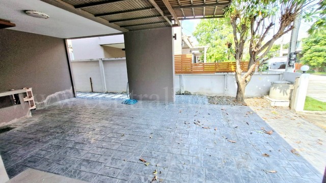 ประกาศฟรี! ซื้อ-ขาย-เช่า คอนโด บ้าน ทาวน์โฮม ที่ดิน และพื้นที่เชิงพาณิชย์ทั่วประเทศไทย ทุกทำเล ทุกงบประมาณ ไม่มีค่าใช้จ่าย ลงง่าย ขายไว เข้าถึงผู้ซื้อโดยตรง 3 217318pic2.jpg