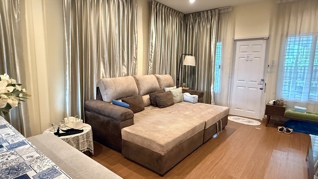 ประกาศฟรี! ซื้อ-ขาย-เช่า คอนโด บ้าน ทาวน์โฮม ที่ดิน และพื้นที่เชิงพาณิชย์ทั่วประเทศไทย ทุกทำเล ทุกงบประมาณ ไม่มีค่าใช้จ่าย ลงง่าย ขายไว เข้าถึงผู้ซื้อโดยตรง 3 291582pic2.jpg