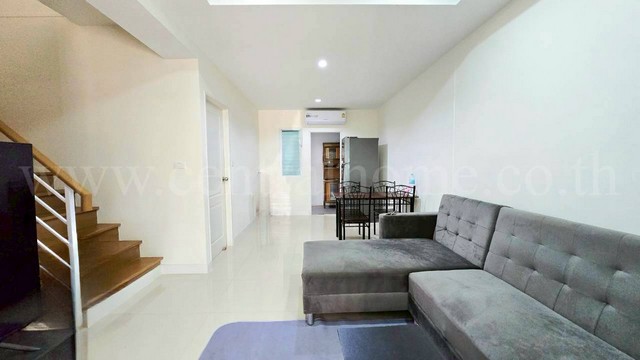 ประกาศฟรี! ซื้อ-ขาย-เช่า คอนโด บ้าน ทาวน์โฮม ที่ดิน และพื้นที่เชิงพาณิชย์ทั่วประเทศไทย ทุกทำเล ทุกงบประมาณ ไม่มีค่าใช้จ่าย ลงง่าย ขายไว เข้าถึงผู้ซื้อโดยตรง 4 292168pic3.jpg