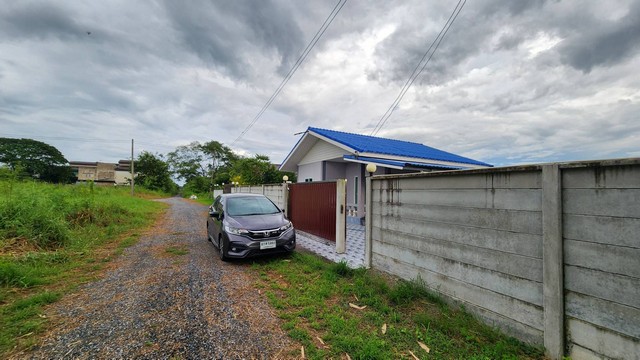 ประกาศฟรี! ซื้อ-ขาย-เช่า คอนโด บ้าน ทาวน์โฮม ที่ดิน และพื้นที่เชิงพาณิชย์ทั่วประเทศไทย ทุกทำเล ทุกงบประมาณ ไม่มีค่าใช้จ่าย ลงง่าย ขายไว เข้าถึงผู้ซื้อโดยตรง 3 307457pic2.jpg