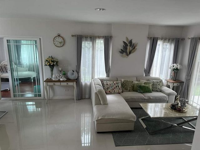 ประกาศฟรี! ซื้อ-ขาย-เช่า คอนโด บ้าน ทาวน์โฮม ที่ดิน และพื้นที่เชิงพาณิชย์ทั่วประเทศไทย ทุกทำเล ทุกงบประมาณ ไม่มีค่าใช้จ่าย ลงง่าย ขายไว เข้าถึงผู้ซื้อโดยตรง 4 234241pic3.jpg