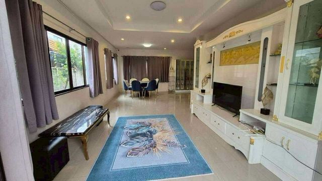 ประกาศฟรี! ซื้อ-ขาย-เช่า คอนโด บ้าน ทาวน์โฮม ที่ดิน และพื้นที่เชิงพาณิชย์ทั่วประเทศไทย ทุกทำเล ทุกงบประมาณ ไม่มีค่าใช้จ่าย ลงง่าย ขายไว เข้าถึงผู้ซื้อโดยตรง 4 234239pic3.jpg