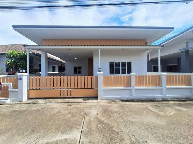 ประกาศฟรี! ซื้อ-ขาย-เช่า คอนโด บ้าน ทาวน์โฮม ที่ดิน และพื้นที่เชิงพาณิชย์ทั่วประเทศไทย ทุกทำเล ทุกงบประมาณ ไม่มีค่าใช้จ่าย ลงง่าย ขายไว เข้าถึงผู้ซื้อโดยตรง 2 234232pic1.jpg