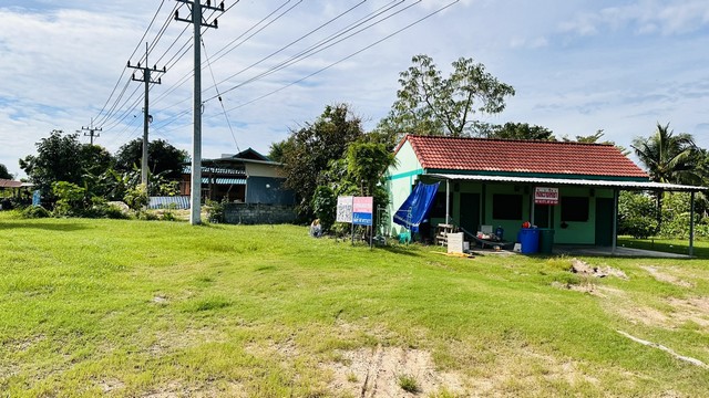 ประกาศฟรี! ซื้อ-ขาย-เช่า คอนโด บ้าน ทาวน์โฮม ที่ดิน และพื้นที่เชิงพาณิชย์ทั่วประเทศไทย ทุกทำเล ทุกงบประมาณ ไม่มีค่าใช้จ่าย ลงง่าย ขายไว เข้าถึงผู้ซื้อโดยตรง 2 292177pic1.jpg