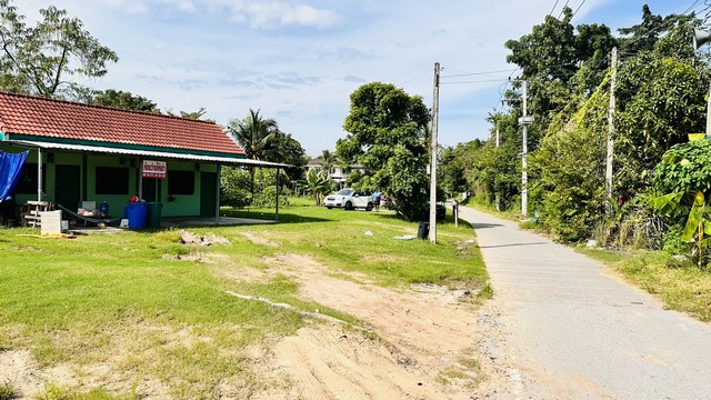 ประกาศฟรี! ซื้อ-ขาย-เช่า คอนโด บ้าน ทาวน์โฮม ที่ดิน และพื้นที่เชิงพาณิชย์ทั่วประเทศไทย ทุกทำเล ทุกงบประมาณ ไม่มีค่าใช้จ่าย ลงง่าย ขายไว เข้าถึงผู้ซื้อโดยตรง 4 292177pic3.jpg