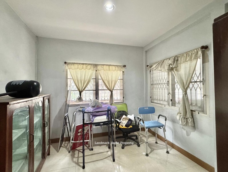 ประกาศฟรี! ซื้อ-ขาย-เช่า คอนโด บ้าน ทาวน์โฮม ที่ดิน และพื้นที่เชิงพาณิชย์ทั่วประเทศไทย ทุกทำเล ทุกงบประมาณ ไม่มีค่าใช้จ่าย ลงง่าย ขายไว เข้าถึงผู้ซื้อโดยตรง 4 307492pic3.jpg