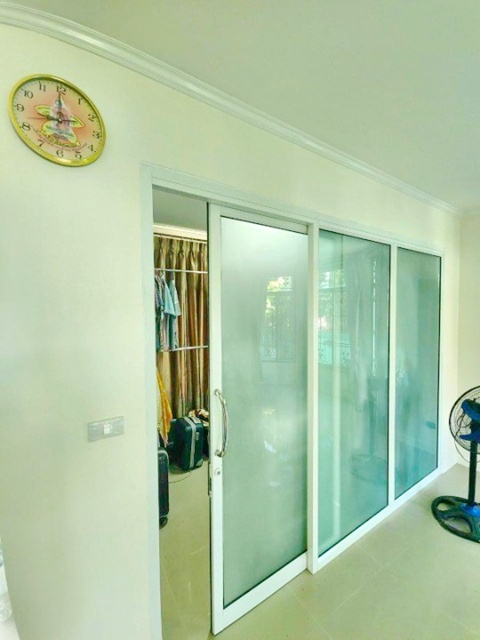 ประกาศฟรี! ซื้อ-ขาย-เช่า คอนโด บ้าน ทาวน์โฮม ที่ดิน และพื้นที่เชิงพาณิชย์ทั่วประเทศไทย ทุกทำเล ทุกงบประมาณ ไม่มีค่าใช้จ่าย ลงง่าย ขายไว เข้าถึงผู้ซื้อโดยตรง 5 307425pic4.jpg