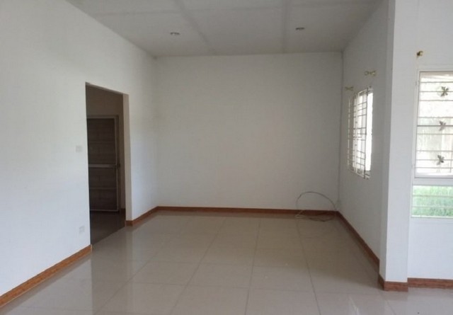 ประกาศฟรี! ซื้อ-ขาย-เช่า คอนโด บ้าน ทาวน์โฮม ที่ดิน และพื้นที่เชิงพาณิชย์ทั่วประเทศไทย ทุกทำเล ทุกงบประมาณ ไม่มีค่าใช้จ่าย ลงง่าย ขายไว เข้าถึงผู้ซื้อโดยตรง 5 208310pic4.jpg