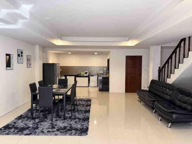 ประกาศฟรี! ซื้อ-ขาย-เช่า คอนโด บ้าน ทาวน์โฮม ที่ดิน และพื้นที่เชิงพาณิชย์ทั่วประเทศไทย ทุกทำเล ทุกงบประมาณ ไม่มีค่าใช้จ่าย ลงง่าย ขายไว เข้าถึงผู้ซื้อโดยตรง 4 504117pic3.jpg