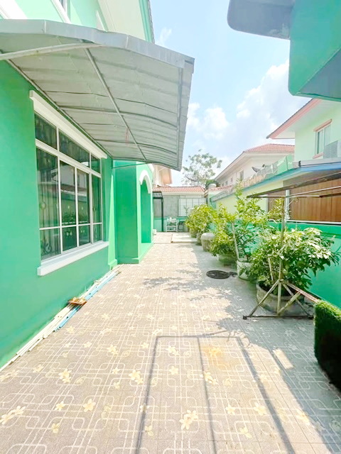 ประกาศฟรี! ซื้อ-ขาย-เช่า คอนโด บ้าน ทาวน์โฮม ที่ดิน และพื้นที่เชิงพาณิชย์ทั่วประเทศไทย ทุกทำเล ทุกงบประมาณ ไม่มีค่าใช้จ่าย ลงง่าย ขายไว เข้าถึงผู้ซื้อโดยตรง 3 307426pic2.jpg