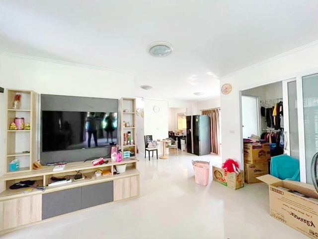 ประกาศฟรี! ซื้อ-ขาย-เช่า คอนโด บ้าน ทาวน์โฮม ที่ดิน และพื้นที่เชิงพาณิชย์ทั่วประเทศไทย ทุกทำเล ทุกงบประมาณ ไม่มีค่าใช้จ่าย ลงง่าย ขายไว เข้าถึงผู้ซื้อโดยตรง 4 307426pic3.jpg