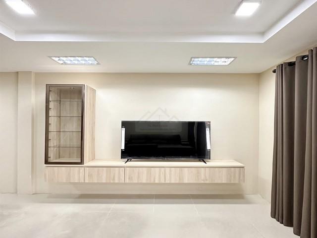 ประกาศฟรี! ซื้อ-ขาย-เช่า คอนโด บ้าน ทาวน์โฮม ที่ดิน และพื้นที่เชิงพาณิชย์ทั่วประเทศไทย ทุกทำเล ทุกงบประมาณ ไม่มีค่าใช้จ่าย ลงง่าย ขายไว เข้าถึงผู้ซื้อโดยตรง 3 504155pic2.jpg