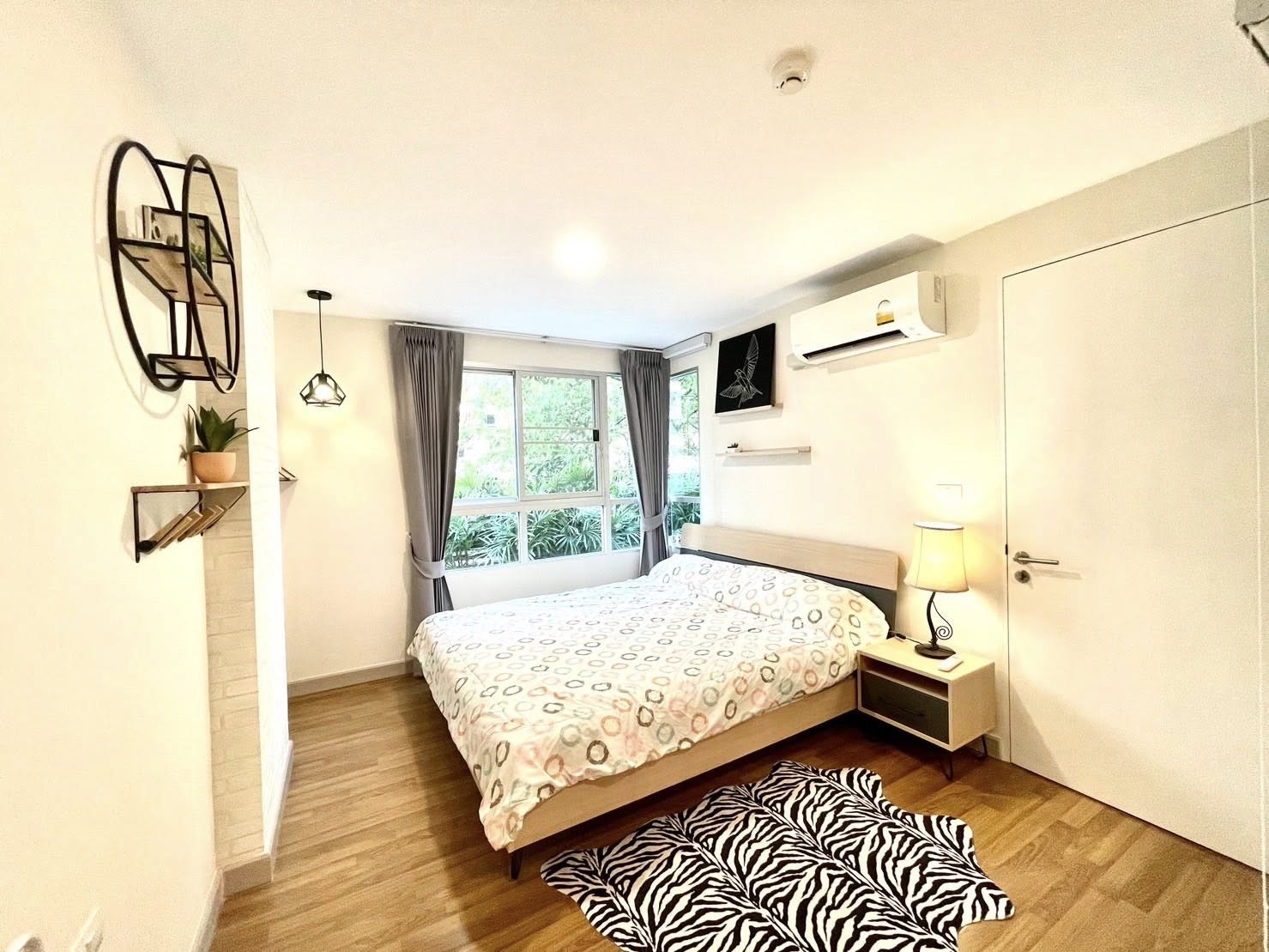 ประกาศฟรี! ซื้อ-ขาย-เช่า คอนโด บ้าน ทาวน์โฮม ที่ดิน และพื้นที่เชิงพาณิชย์ทั่วประเทศไทย ทุกทำเล ทุกงบประมาณ ไม่มีค่าใช้จ่าย ลงง่าย ขายไว เข้าถึงผู้ซื้อโดยตรง 3 504614pic2.jpg