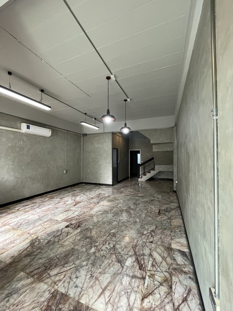 ประกาศฟรี! ซื้อ-ขาย-เช่า คอนโด บ้าน ทาวน์โฮม ที่ดิน และพื้นที่เชิงพาณิชย์ทั่วประเทศไทย ทุกทำเล ทุกงบประมาณ ไม่มีค่าใช้จ่าย ลงง่าย ขายไว เข้าถึงผู้ซื้อโดยตรง 5 504186pic4.jpg