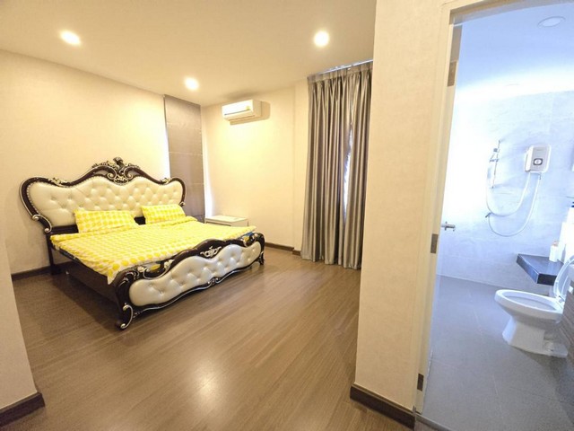 ประกาศฟรี! ซื้อ-ขาย-เช่า คอนโด บ้าน ทาวน์โฮม ที่ดิน และพื้นที่เชิงพาณิชย์ทั่วประเทศไทย ทุกทำเล ทุกงบประมาณ ไม่มีค่าใช้จ่าย ลงง่าย ขายไว เข้าถึงผู้ซื้อโดยตรง 5 504191pic4.jpg