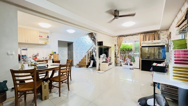 ประกาศฟรี! ซื้อ-ขาย-เช่า คอนโด บ้าน ทาวน์โฮม ที่ดิน และพื้นที่เชิงพาณิชย์ทั่วประเทศไทย ทุกทำเล ทุกงบประมาณ ไม่มีค่าใช้จ่าย ลงง่าย ขายไว เข้าถึงผู้ซื้อโดยตรง 4 206527pic3.jpg