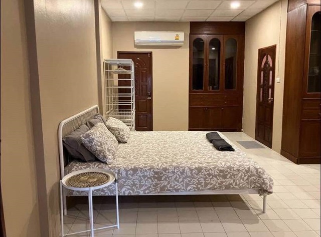 ประกาศฟรี! ซื้อ-ขาย-เช่า คอนโด บ้าน ทาวน์โฮม ที่ดิน และพื้นที่เชิงพาณิชย์ทั่วประเทศไทย ทุกทำเล ทุกงบประมาณ ไม่มีค่าใช้จ่าย ลงง่าย ขายไว เข้าถึงผู้ซื้อโดยตรง 3 234362pic2.jpg