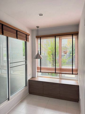 ประกาศฟรี! ซื้อ-ขาย-เช่า คอนโด บ้าน ทาวน์โฮม ที่ดิน และพื้นที่เชิงพาณิชย์ทั่วประเทศไทย ทุกทำเล ทุกงบประมาณ ไม่มีค่าใช้จ่าย ลงง่าย ขายไว เข้าถึงผู้ซื้อโดยตรง 5 234992pic4.jpg