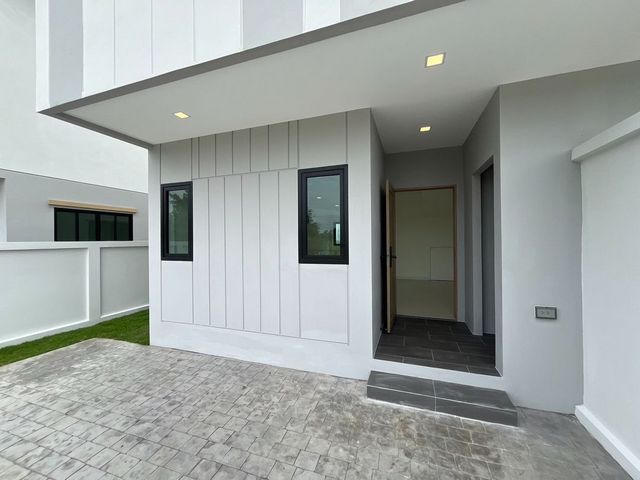 ประกาศฟรี! ซื้อ-ขาย-เช่า คอนโด บ้าน ทาวน์โฮม ที่ดิน และพื้นที่เชิงพาณิชย์ทั่วประเทศไทย ทุกทำเล ทุกงบประมาณ ไม่มีค่าใช้จ่าย ลงง่าย ขายไว เข้าถึงผู้ซื้อโดยตรง 3 234985pic2.jpg