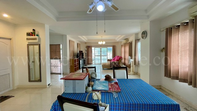 ประกาศฟรี! ซื้อ-ขาย-เช่า คอนโด บ้าน ทาวน์โฮม ที่ดิน และพื้นที่เชิงพาณิชย์ทั่วประเทศไทย ทุกทำเล ทุกงบประมาณ ไม่มีค่าใช้จ่าย ลงง่าย ขายไว เข้าถึงผู้ซื้อโดยตรง 3 292241pic2.jpg