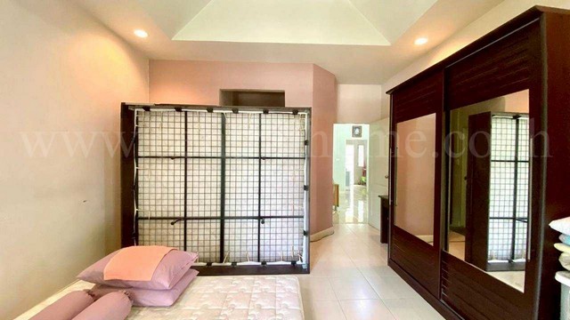 ประกาศฟรี! ซื้อ-ขาย-เช่า คอนโด บ้าน ทาวน์โฮม ที่ดิน และพื้นที่เชิงพาณิชย์ทั่วประเทศไทย ทุกทำเล ทุกงบประมาณ ไม่มีค่าใช้จ่าย ลงง่าย ขายไว เข้าถึงผู้ซื้อโดยตรง 5 264497pic4.jpg