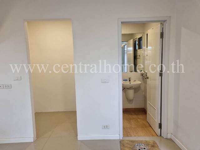 ประกาศฟรี! ซื้อ-ขาย-เช่า คอนโด บ้าน ทาวน์โฮม ที่ดิน และพื้นที่เชิงพาณิชย์ทั่วประเทศไทย ทุกทำเล ทุกงบประมาณ ไม่มีค่าใช้จ่าย ลงง่าย ขายไว เข้าถึงผู้ซื้อโดยตรง 5 227038pic4.jpg