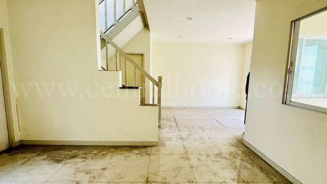 ประกาศฟรี! ซื้อ-ขาย-เช่า คอนโด บ้าน ทาวน์โฮม ที่ดิน และพื้นที่เชิงพาณิชย์ทั่วประเทศไทย ทุกทำเล ทุกงบประมาณ ไม่มีค่าใช้จ่าย ลงง่าย ขายไว เข้าถึงผู้ซื้อโดยตรง 5 235013pic4.jpg