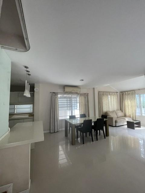 ประกาศฟรี! ซื้อ-ขาย-เช่า คอนโด บ้าน ทาวน์โฮม ที่ดิน และพื้นที่เชิงพาณิชย์ทั่วประเทศไทย ทุกทำเล ทุกงบประมาณ ไม่มีค่าใช้จ่าย ลงง่าย ขายไว เข้าถึงผู้ซื้อโดยตรง 4 504271pic3.jpg