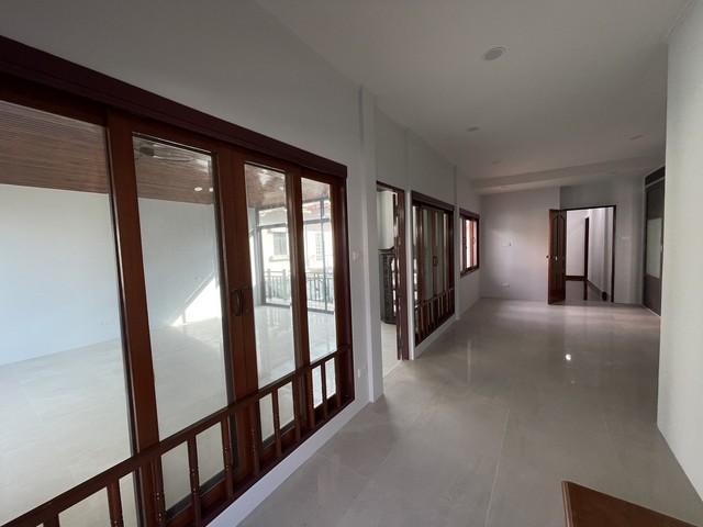 ประกาศฟรี! ซื้อ-ขาย-เช่า คอนโด บ้าน ทาวน์โฮม ที่ดิน และพื้นที่เชิงพาณิชย์ทั่วประเทศไทย ทุกทำเล ทุกงบประมาณ ไม่มีค่าใช้จ่าย ลงง่าย ขายไว เข้าถึงผู้ซื้อโดยตรง 4 504418pic3.jpg