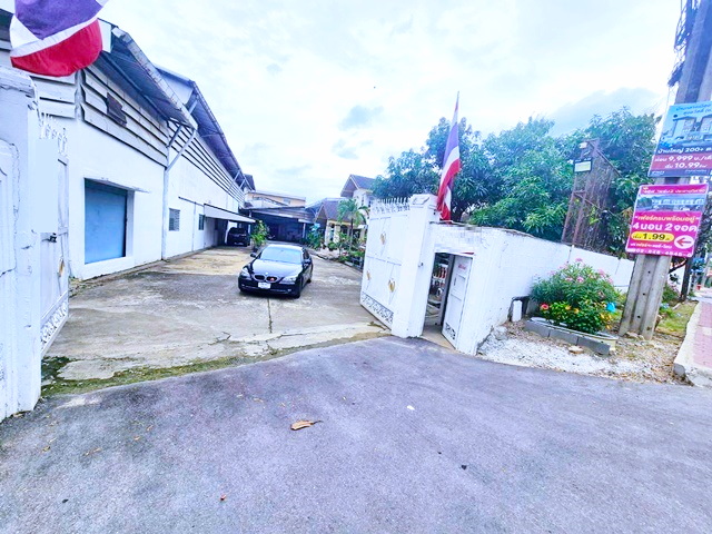 ประกาศฟรี! ซื้อ-ขาย-เช่า คอนโด บ้าน ทาวน์โฮม ที่ดิน และพื้นที่เชิงพาณิชย์ทั่วประเทศไทย ทุกทำเล ทุกงบประมาณ ไม่มีค่าใช้จ่าย ลงง่าย ขายไว เข้าถึงผู้ซื้อโดยตรง 4 235181pic3.jpg