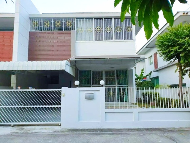 ประกาศฟรี! ซื้อ-ขาย-เช่า คอนโด บ้าน ทาวน์โฮม ที่ดิน และพื้นที่เชิงพาณิชย์ทั่วประเทศไทย ทุกทำเล ทุกงบประมาณ ไม่มีค่าใช้จ่าย ลงง่าย ขายไว เข้าถึงผู้ซื้อโดยตรง 2 307814pic1.jpg