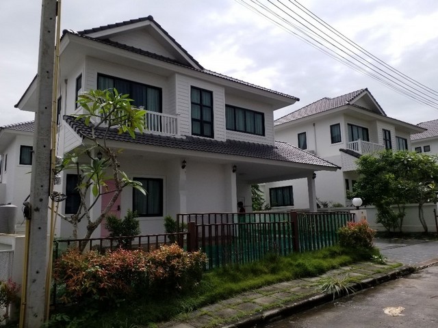 ประกาศฟรี! ซื้อ-ขาย-เช่า คอนโด บ้าน ทาวน์โฮม ที่ดิน และพื้นที่เชิงพาณิชย์ทั่วประเทศไทย ทุกทำเล ทุกงบประมาณ ไม่มีค่าใช้จ่าย ลงง่าย ขายไว เข้าถึงผู้ซื้อโดยตรง 3 231744pic2.jpg