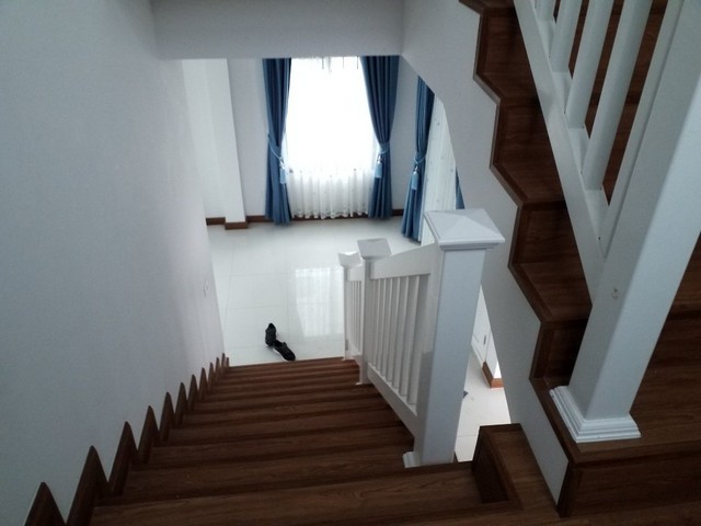 ประกาศฟรี! ซื้อ-ขาย-เช่า คอนโด บ้าน ทาวน์โฮม ที่ดิน และพื้นที่เชิงพาณิชย์ทั่วประเทศไทย ทุกทำเล ทุกงบประมาณ ไม่มีค่าใช้จ่าย ลงง่าย ขายไว เข้าถึงผู้ซื้อโดยตรง 5 231744pic4.jpg