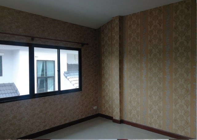 ประกาศฟรี! ซื้อ-ขาย-เช่า คอนโด บ้าน ทาวน์โฮม ที่ดิน และพื้นที่เชิงพาณิชย์ทั่วประเทศไทย ทุกทำเล ทุกงบประมาณ ไม่มีค่าใช้จ่าย ลงง่าย ขายไว เข้าถึงผู้ซื้อโดยตรง 5 231728pic4.jpg