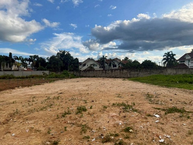 ประกาศฟรี! ซื้อ-ขาย-เช่า คอนโด บ้าน ทาวน์โฮม ที่ดิน และพื้นที่เชิงพาณิชย์ทั่วประเทศไทย ทุกทำเล ทุกงบประมาณ ไม่มีค่าใช้จ่าย ลงง่าย ขายไว เข้าถึงผู้ซื้อโดยตรง 2 235251pic1.jpg