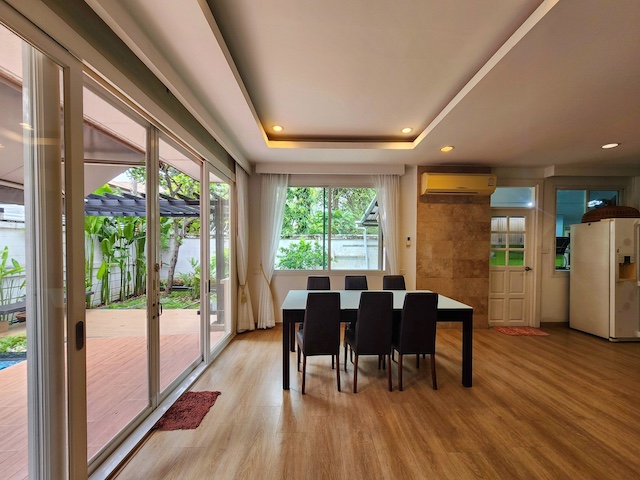 ประกาศฟรี! ซื้อ-ขาย-เช่า คอนโด บ้าน ทาวน์โฮม ที่ดิน และพื้นที่เชิงพาณิชย์ทั่วประเทศไทย ทุกทำเล ทุกงบประมาณ ไม่มีค่าใช้จ่าย ลงง่าย ขายไว เข้าถึงผู้ซื้อโดยตรง 3 504433pic2.jpg