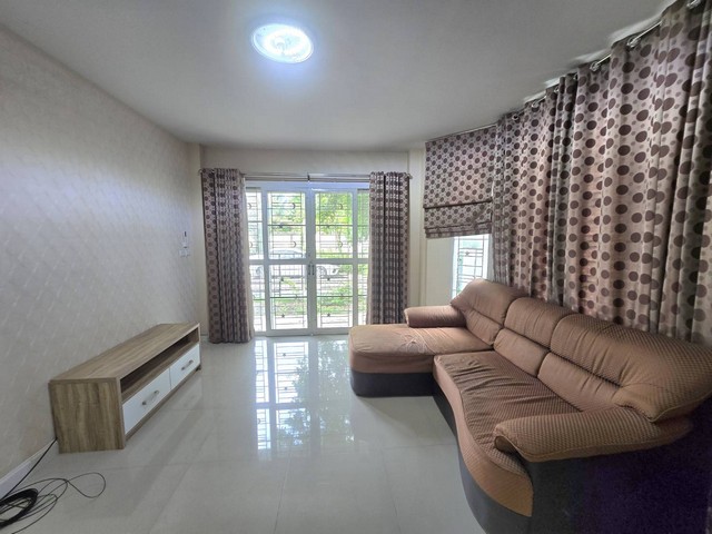 ประกาศฟรี! ซื้อ-ขาย-เช่า คอนโด บ้าน ทาวน์โฮม ที่ดิน และพื้นที่เชิงพาณิชย์ทั่วประเทศไทย ทุกทำเล ทุกงบประมาณ ไม่มีค่าใช้จ่าย ลงง่าย ขายไว เข้าถึงผู้ซื้อโดยตรง 4 307898pic3.jpg