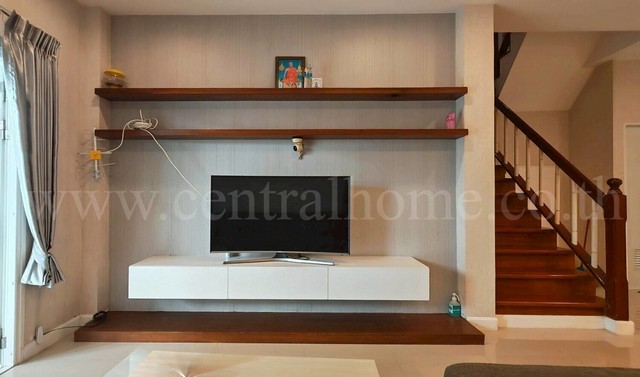 ประกาศฟรี! ซื้อ-ขาย-เช่า คอนโด บ้าน ทาวน์โฮม ที่ดิน และพื้นที่เชิงพาณิชย์ทั่วประเทศไทย ทุกทำเล ทุกงบประมาณ ไม่มีค่าใช้จ่าย ลงง่าย ขายไว เข้าถึงผู้ซื้อโดยตรง 4 235307pic3.jpg