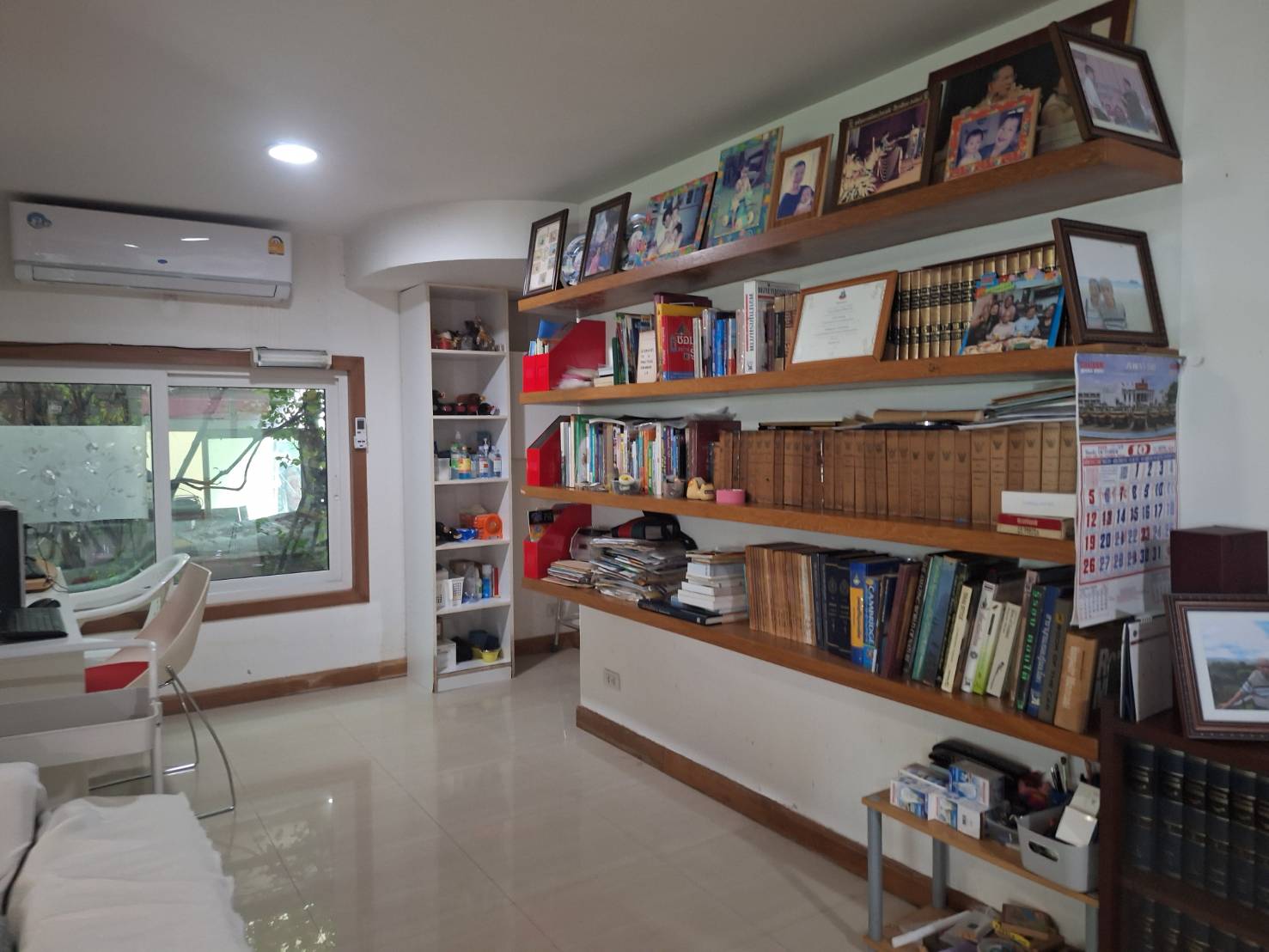 ประกาศฟรี! ซื้อ-ขาย-เช่า คอนโด บ้าน ทาวน์โฮม ที่ดิน และพื้นที่เชิงพาณิชย์ทั่วประเทศไทย ทุกทำเล ทุกงบประมาณ ไม่มีค่าใช้จ่าย ลงง่าย ขายไว เข้าถึงผู้ซื้อโดยตรง 4 292299pic3.jpg