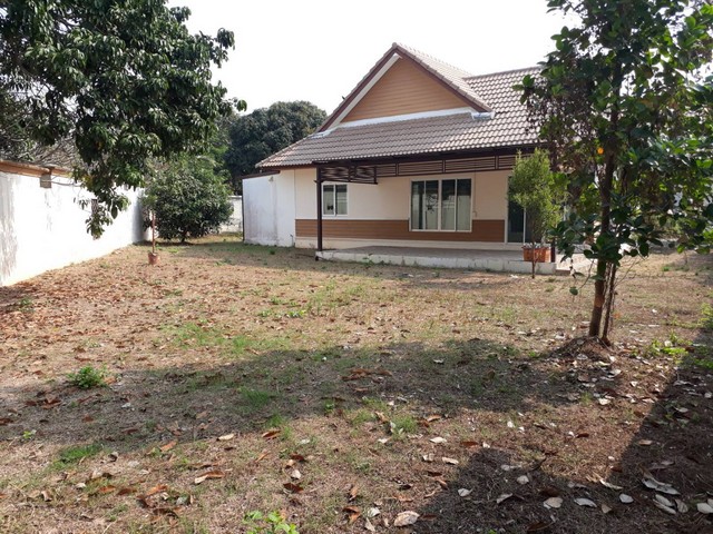 ประกาศฟรี! ซื้อ-ขาย-เช่า คอนโด บ้าน ทาวน์โฮม ที่ดิน และพื้นที่เชิงพาณิชย์ทั่วประเทศไทย ทุกทำเล ทุกงบประมาณ ไม่มีค่าใช้จ่าย ลงง่าย ขายไว เข้าถึงผู้ซื้อโดยตรง 4 232834pic3.jpg