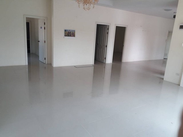 ประกาศฟรี! ซื้อ-ขาย-เช่า คอนโด บ้าน ทาวน์โฮม ที่ดิน และพื้นที่เชิงพาณิชย์ทั่วประเทศไทย ทุกทำเล ทุกงบประมาณ ไม่มีค่าใช้จ่าย ลงง่าย ขายไว เข้าถึงผู้ซื้อโดยตรง 5 232834pic4.jpg