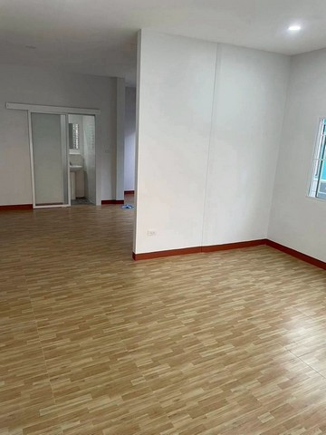 ประกาศฟรี! ซื้อ-ขาย-เช่า คอนโด บ้าน ทาวน์โฮม ที่ดิน และพื้นที่เชิงพาณิชย์ทั่วประเทศไทย ทุกทำเล ทุกงบประมาณ ไม่มีค่าใช้จ่าย ลงง่าย ขายไว เข้าถึงผู้ซื้อโดยตรง 5 235332pic4.jpg