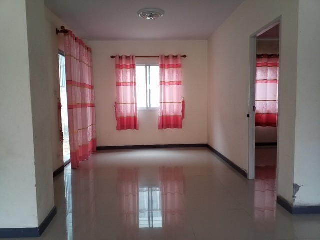 ประกาศฟรี! ซื้อ-ขาย-เช่า คอนโด บ้าน ทาวน์โฮม ที่ดิน และพื้นที่เชิงพาณิชย์ทั่วประเทศไทย ทุกทำเล ทุกงบประมาณ ไม่มีค่าใช้จ่าย ลงง่าย ขายไว เข้าถึงผู้ซื้อโดยตรง 3 234186pic2.jpg