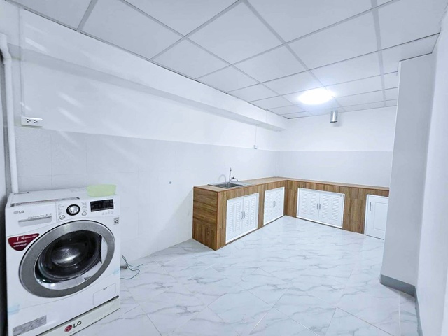 ประกาศฟรี! ซื้อ-ขาย-เช่า คอนโด บ้าน ทาวน์โฮม ที่ดิน และพื้นที่เชิงพาณิชย์ทั่วประเทศไทย ทุกทำเล ทุกงบประมาณ ไม่มีค่าใช้จ่าย ลงง่าย ขายไว เข้าถึงผู้ซื้อโดยตรง 4 307956pic3.jpg