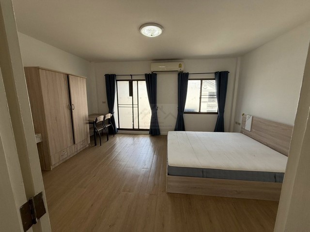 ประกาศฟรี! ซื้อ-ขาย-เช่า คอนโด บ้าน ทาวน์โฮม ที่ดิน และพื้นที่เชิงพาณิชย์ทั่วประเทศไทย ทุกทำเล ทุกงบประมาณ ไม่มีค่าใช้จ่าย ลงง่าย ขายไว เข้าถึงผู้ซื้อโดยตรง 5 504581pic4.jpg