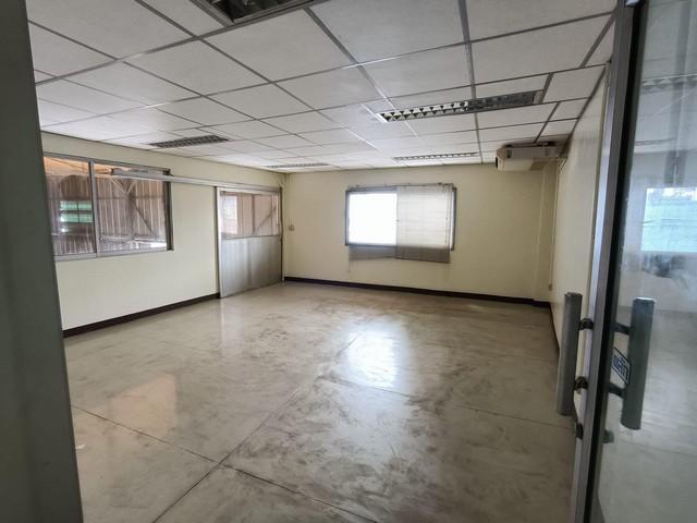 ประกาศฟรี! ซื้อ-ขาย-เช่า คอนโด บ้าน ทาวน์โฮม ที่ดิน และพื้นที่เชิงพาณิชย์ทั่วประเทศไทย ทุกทำเล ทุกงบประมาณ ไม่มีค่าใช้จ่าย ลงง่าย ขายไว เข้าถึงผู้ซื้อโดยตรง 5 505083pic4.jpg