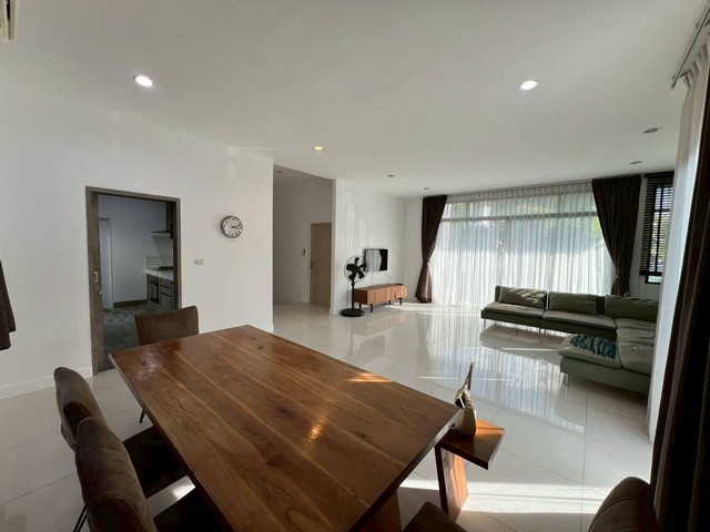 ประกาศฟรี! ซื้อ-ขาย-เช่า คอนโด บ้าน ทาวน์โฮม ที่ดิน และพื้นที่เชิงพาณิชย์ทั่วประเทศไทย ทุกทำเล ทุกงบประมาณ ไม่มีค่าใช้จ่าย ลงง่าย ขายไว เข้าถึงผู้ซื้อโดยตรง 4 504537pic3.jpg