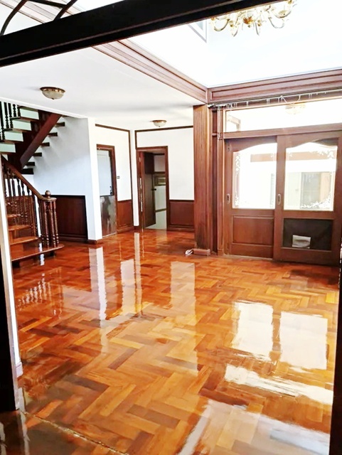 ประกาศฟรี! ซื้อ-ขาย-เช่า คอนโด บ้าน ทาวน์โฮม ที่ดิน และพื้นที่เชิงพาณิชย์ทั่วประเทศไทย ทุกทำเล ทุกงบประมาณ ไม่มีค่าใช้จ่าย ลงง่าย ขายไว เข้าถึงผู้ซื้อโดยตรง 5 235375pic4.jpg