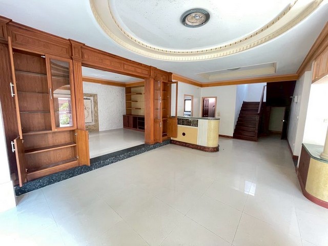 ประกาศฟรี! ซื้อ-ขาย-เช่า คอนโด บ้าน ทาวน์โฮม ที่ดิน และพื้นที่เชิงพาณิชย์ทั่วประเทศไทย ทุกทำเล ทุกงบประมาณ ไม่มีค่าใช้จ่าย ลงง่าย ขายไว เข้าถึงผู้ซื้อโดยตรง 4 294125pic3.jpg